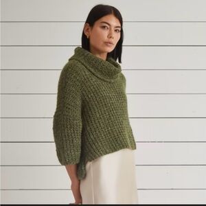 Glam Chunky Oversized Turtleneck Green Cozy Lightweight Pullover Size M